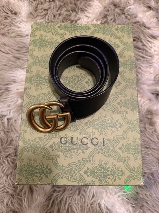 Saks Fifth Avenue Accessories - GG Black Leather Belt with Antiqued Gold Double G Buckle